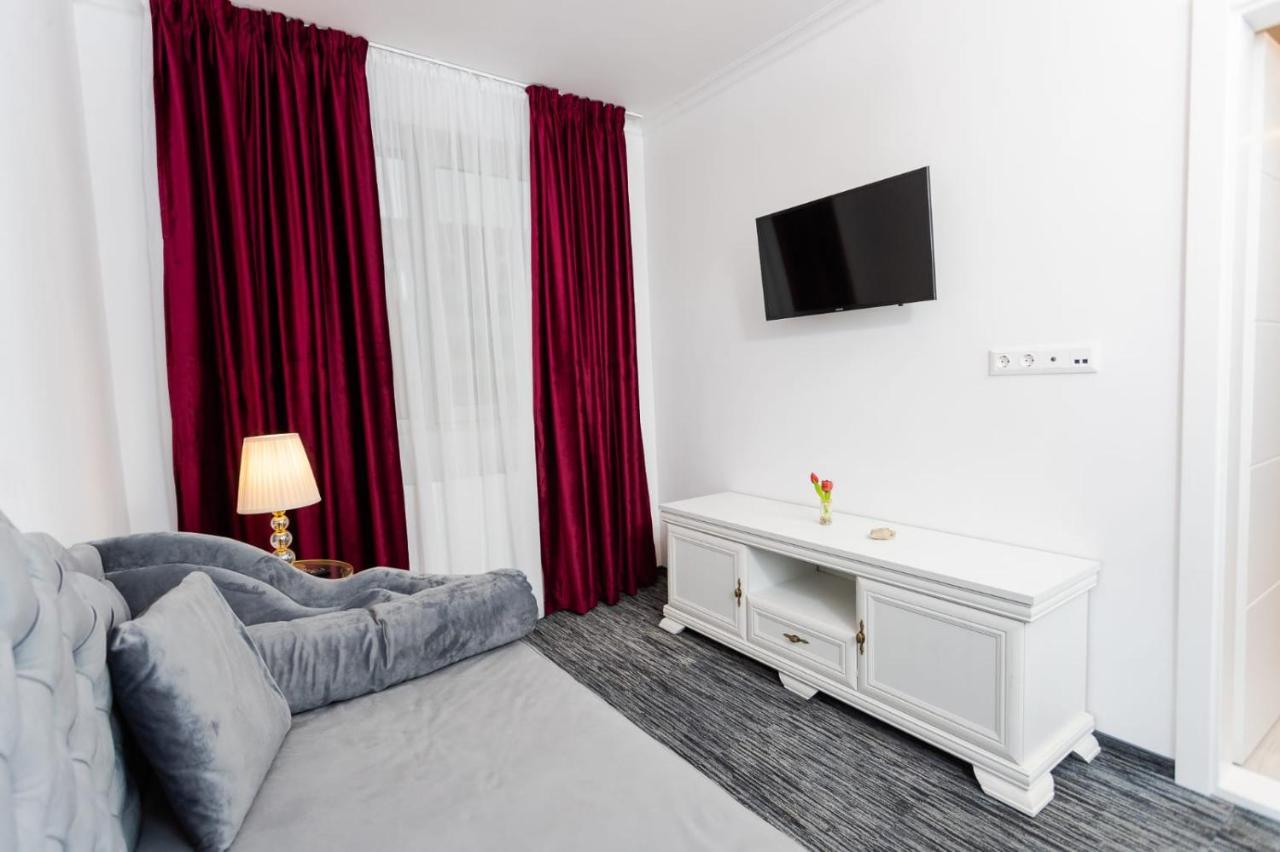 Apartament Carolyne Bistriţa Dış mekan fotoğraf